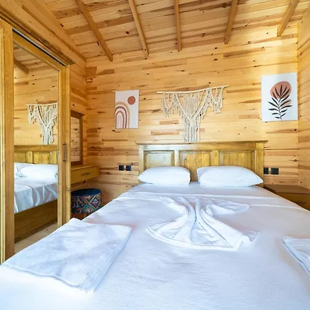 Prázdninový dům Honeymoon With Private Pool And Sea View *